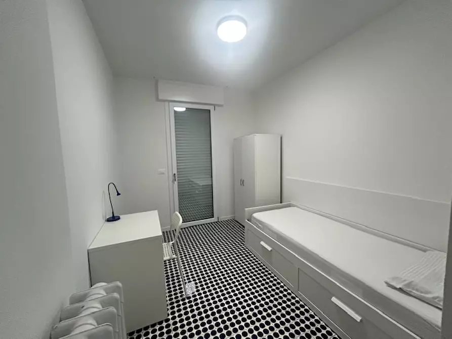 Immagine 14 di Appartamento in vendita  in Viale Italia a Castelfranco Veneto