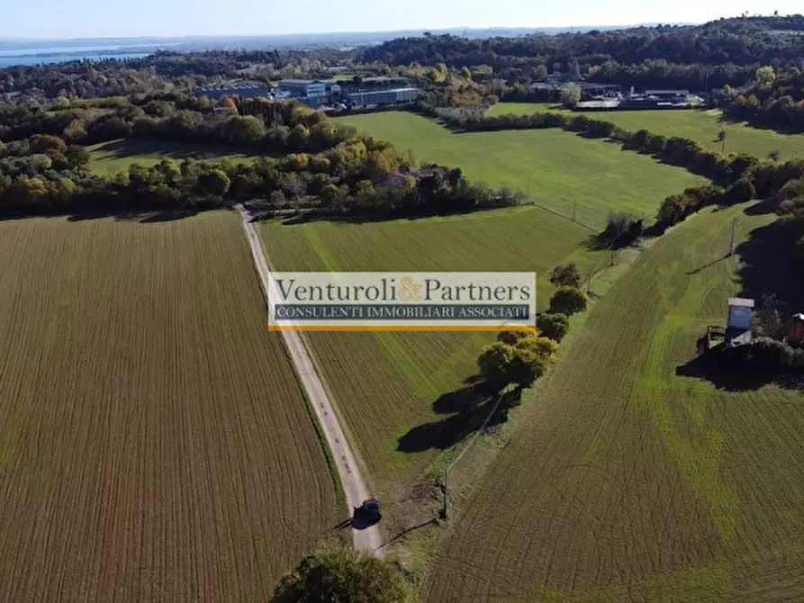 Immagine 8 di Terreno in vendita  in Via Mancino a Lonato del Garda