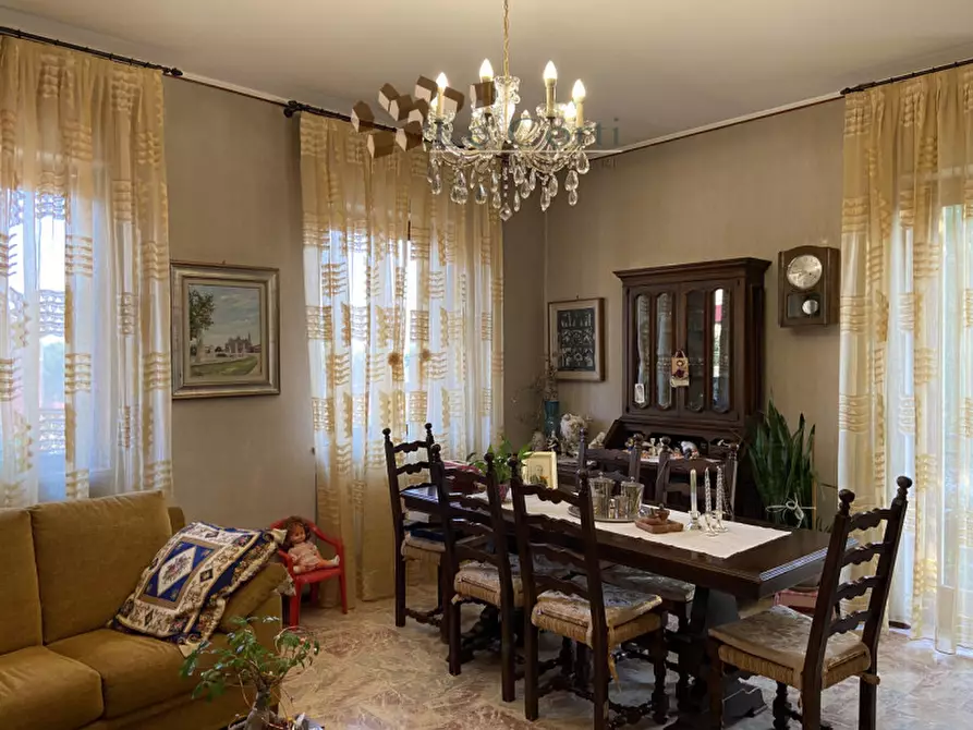 Immagine 1 di Casa indipendente in vendita  a Lonigo