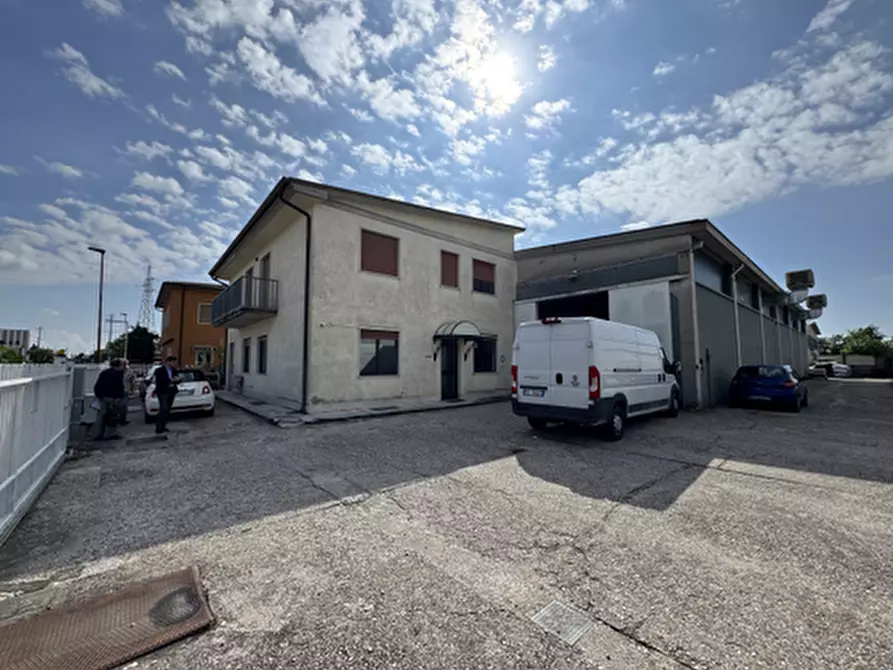 Immagine 4 di Capannone industriale in vendita  in Via Meucci 24 a San Martino Buon Albergo
