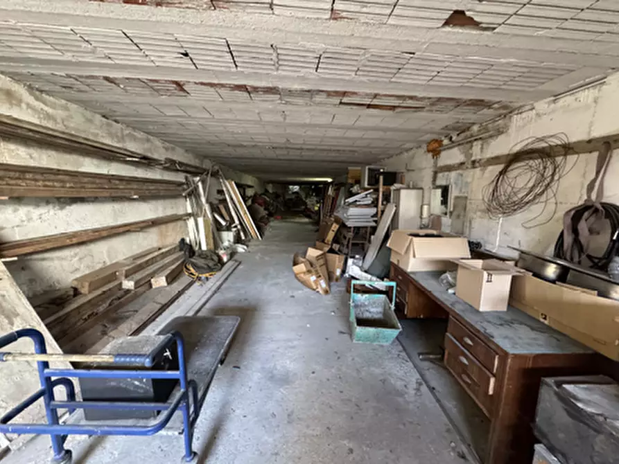 Immagine 30 di Capannone industriale in vendita  in Via Meucci 24 a San Martino Buon Albergo