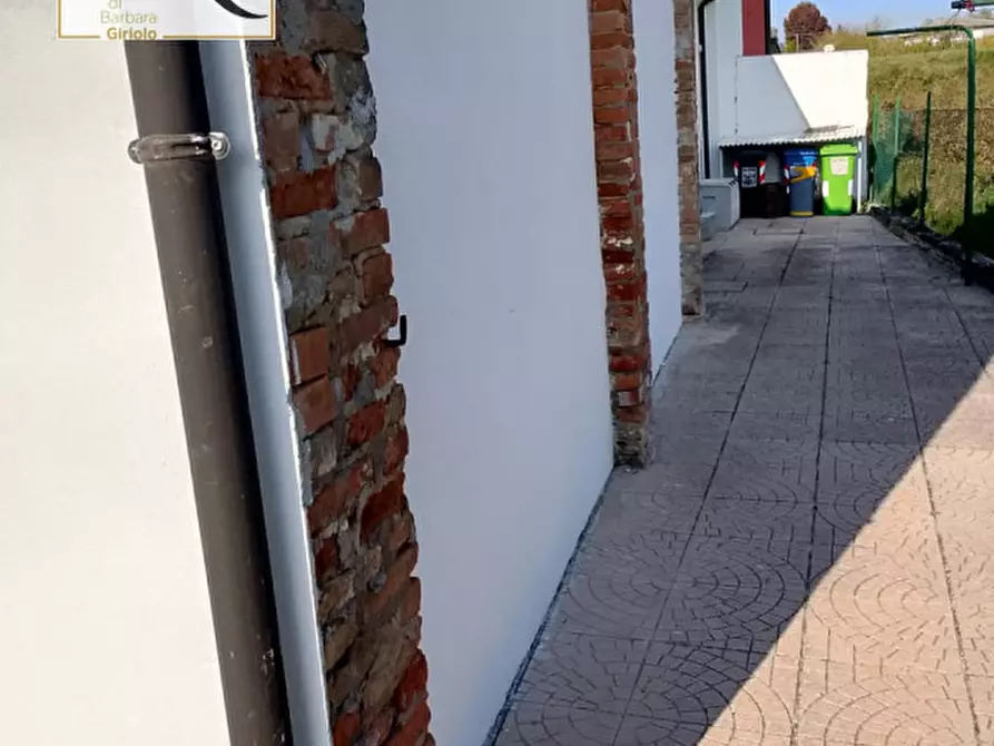 Immagine 22 di Casa bifamiliare in vendita  a Lendinara