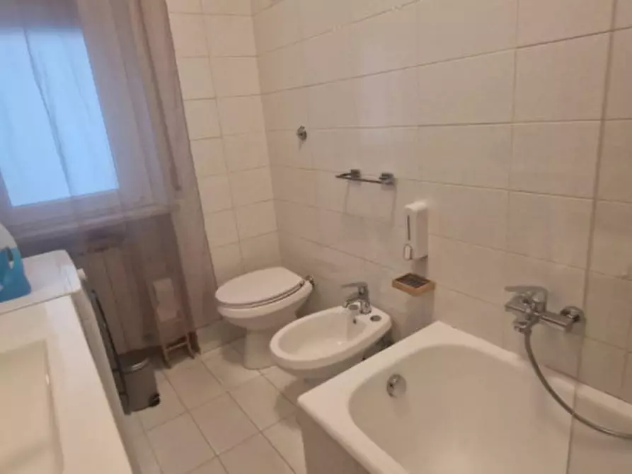 Immagine 10 di Appartamento in affitto  in via Nera a Montesilvano