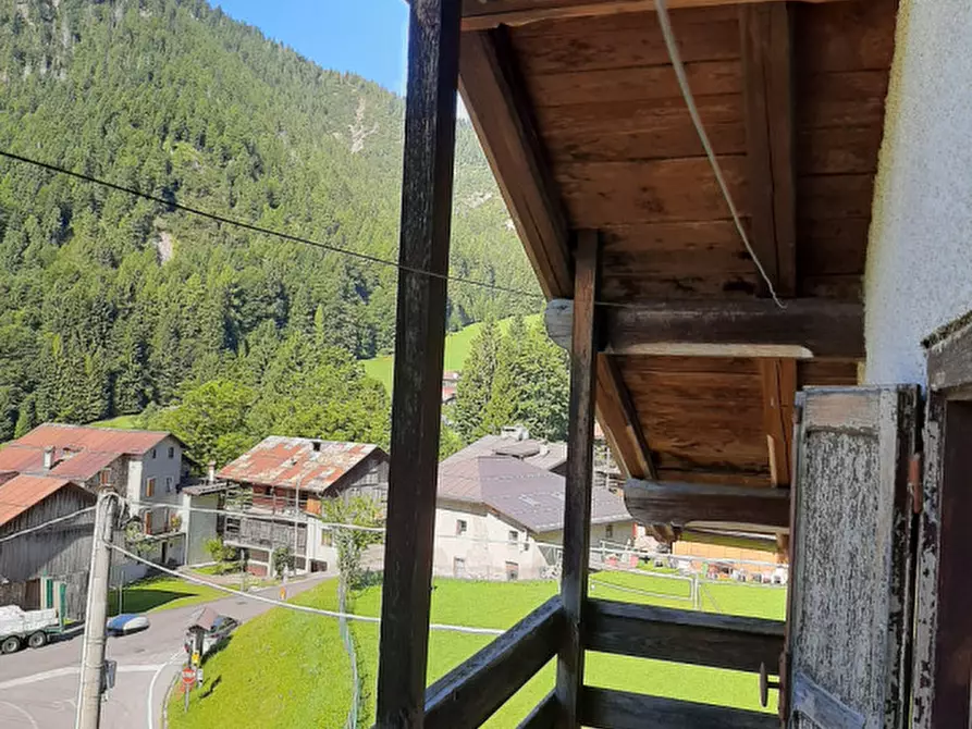 Immagine 7 di Appartamento in vendita  in Frazione Andrich a Vallada Agordina