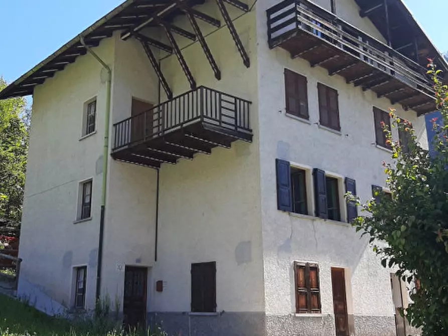 Immagine 8 di Appartamento in vendita  in Frazione Andrich a Vallada Agordina