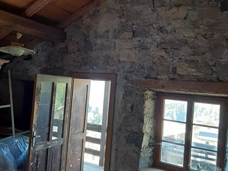 Immagine 32 di Appartamento in vendita  in Frazione Andrich a Vallada Agordina