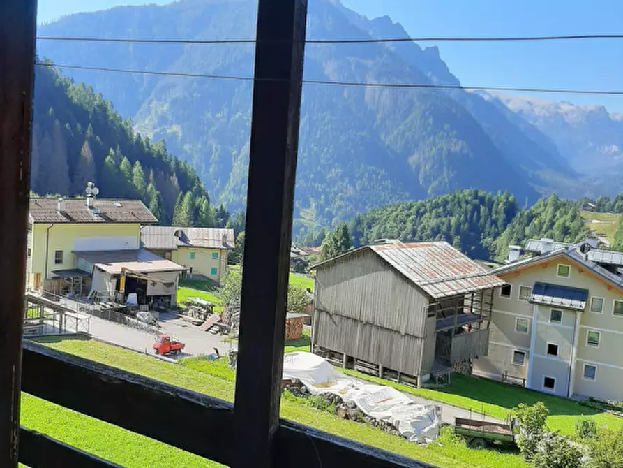 Immagine 33 di Appartamento in vendita  in Frazione Andrich a Vallada Agordina