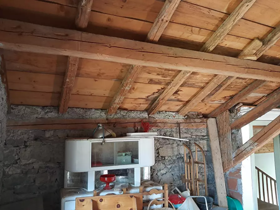 Immagine 35 di Appartamento in vendita  in Frazione Andrich a Vallada Agordina