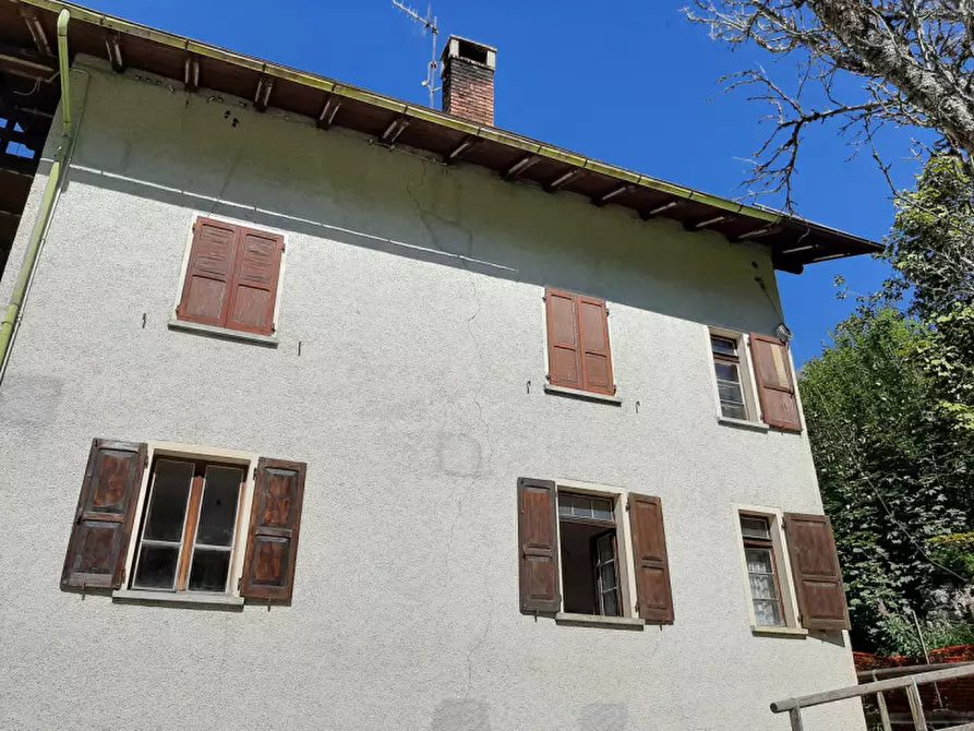 Immagine 47 di Appartamento in vendita  in Frazione Andrich a Vallada Agordina