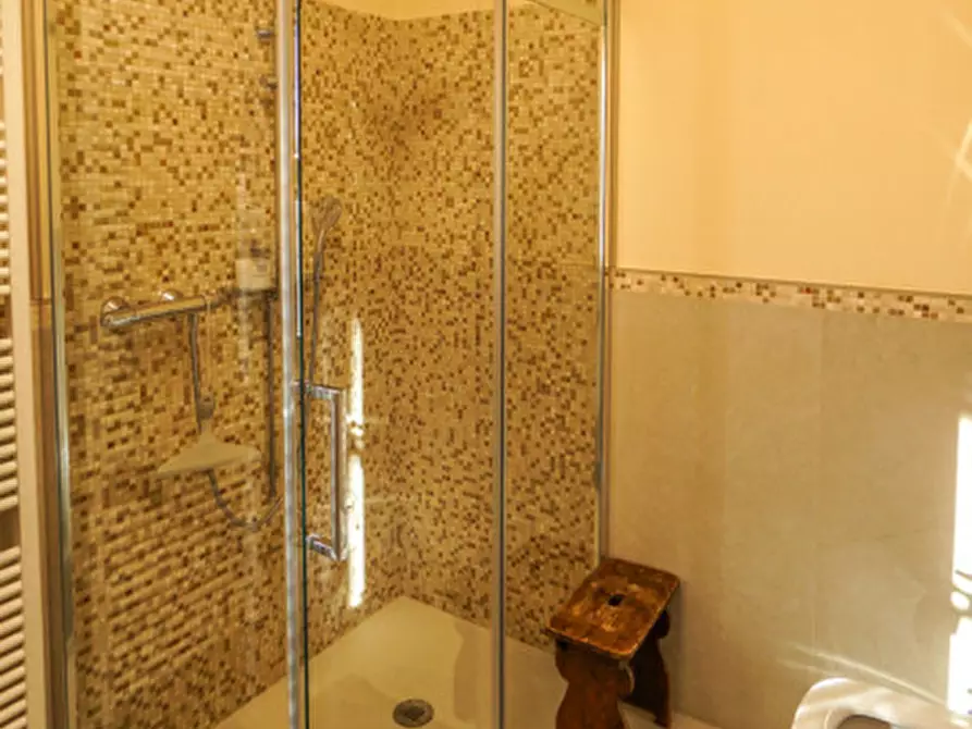 Immagine 26 di Villa in vendita  a Verona