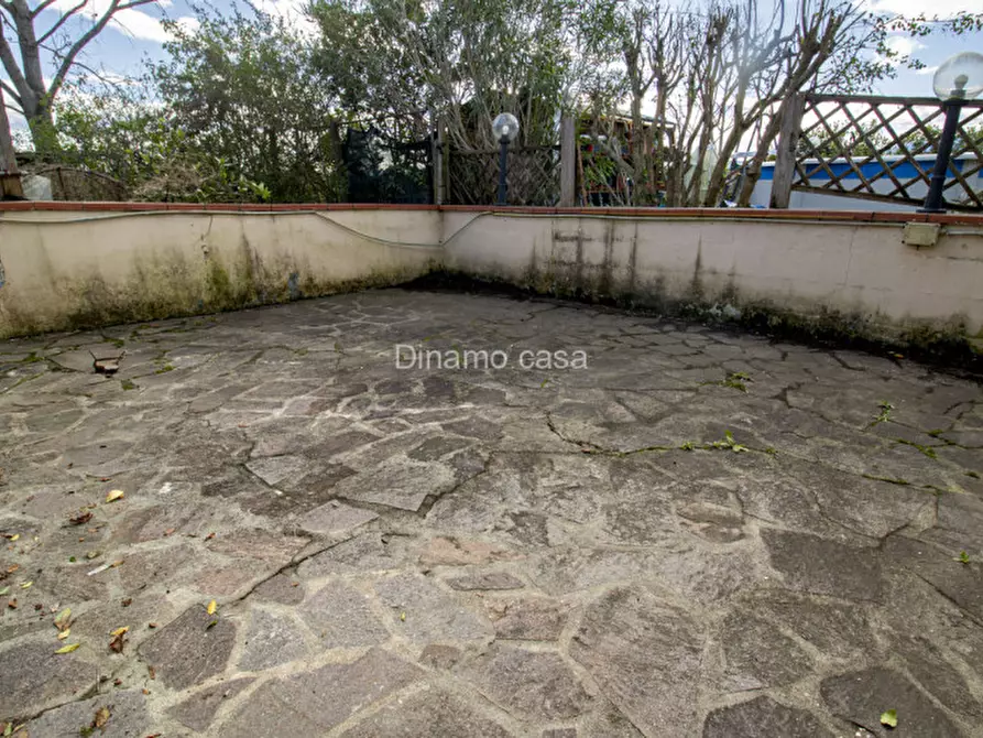 Immagine 19 di Appartamento in vendita  a Prato