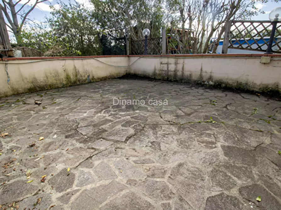 Immagine 21 di Appartamento in vendita  a Prato