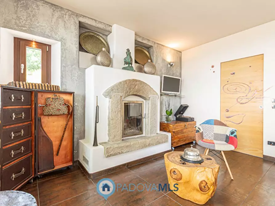 Immagine 5 di Villa in vendita  in Via Fontanelle, a Arqua' Petrarca