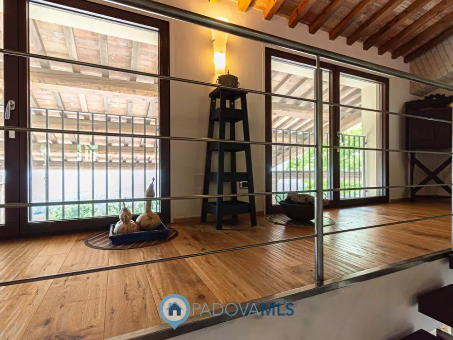 Immagine 11 di Villa in vendita  in Via Fontanelle, a Arqua' Petrarca