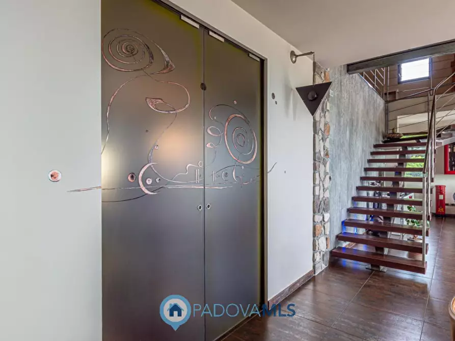 Immagine 21 di Villa in vendita  in Via Fontanelle, a Arqua' Petrarca