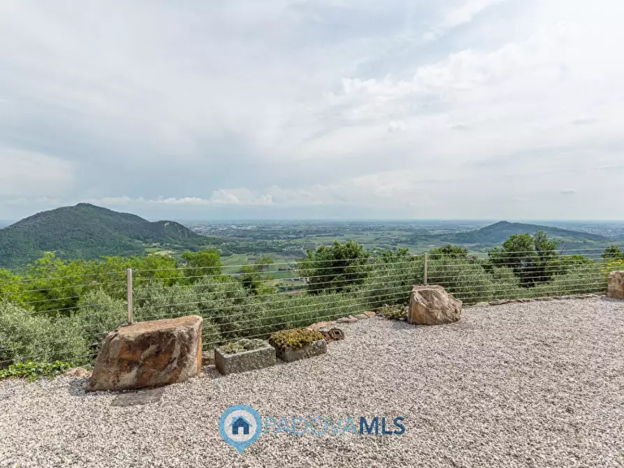 Immagine 30 di Villa in vendita  in Via Fontanelle, a Arqua' Petrarca