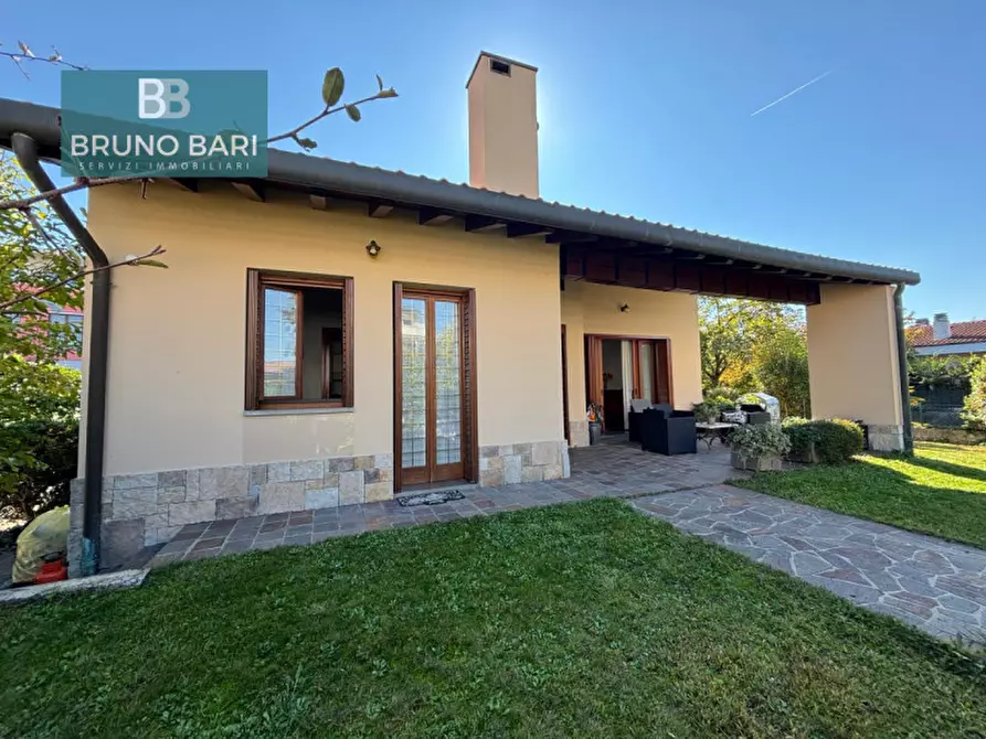 Immagine 1 di Casa indipendente in vendita  in Via Stradelle a Cordenons