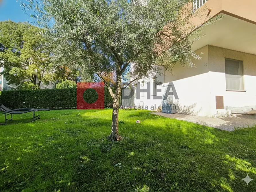Immagine 22 di Appartamento in vendita  in Via Luigi Meneghetti a Treviso