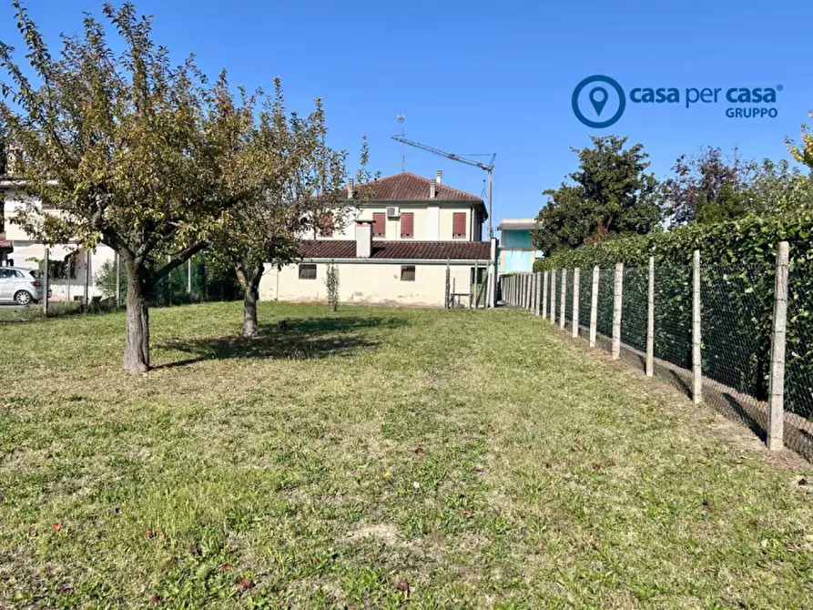 Immagine 3 di Casa indipendente in vendita  in Via G. Savonarola, 12 a Rovigo