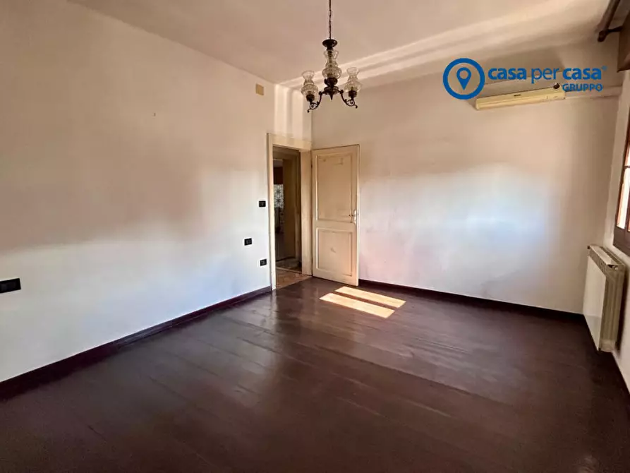 Immagine 25 di Casa indipendente in vendita  in Via G. Savonarola, 12 a Rovigo