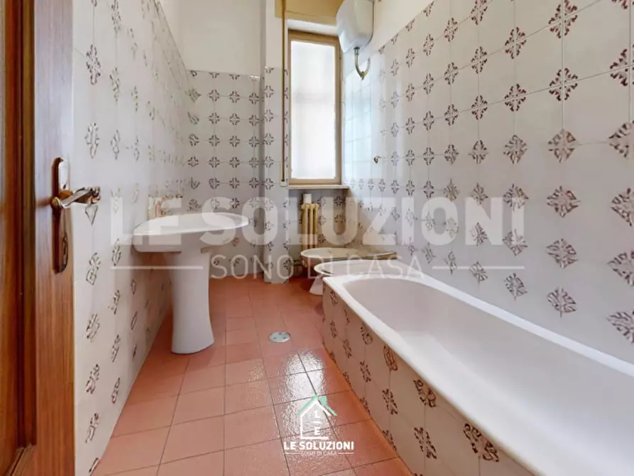 Immagine 18 di Appartamento in vendita  in Via IV Novembre 11 a Putignano