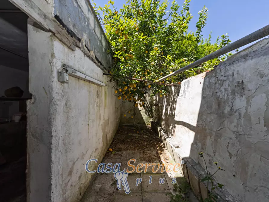 Immagine 34 di Appartamento in vendita  in Via Luigi Pirandello a Casarano