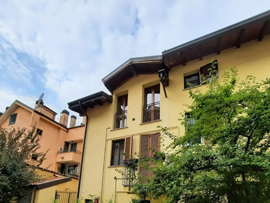 Immagine 3 di Appartamento in vendita  in via Roma 36 a Cassina De' Pecchi