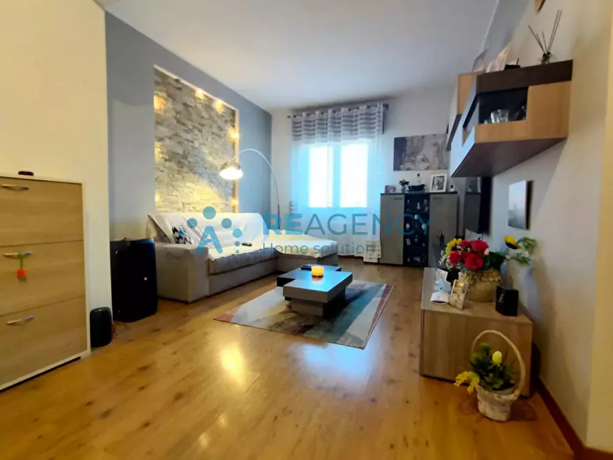 Immagine 2 di Appartamento in vendita  in Via Luigi Carlo Farini a Vicenza