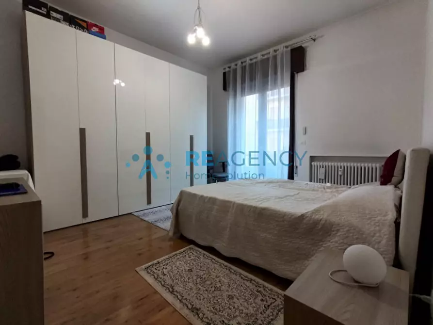 Immagine 7 di Appartamento in vendita  in Via Luigi Carlo Farini a Vicenza