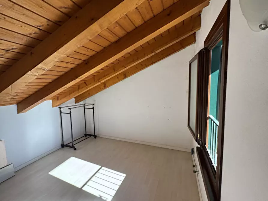 Immagine 14 di Appartamento in vendita  in Piazza della Vittoria a Cordenons