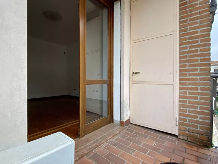 Immagine 11 di Appartamento in vendita  in Via Marosticana, 2C a Bolzano Vicentino