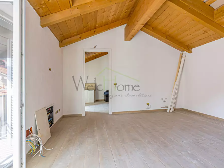 Immagine 6 di Appartamento in vendita  in Via Varesina a Como