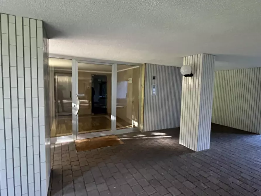 Immagine 5 di Appartamento in vendita  in Via Morandi a Buccinasco