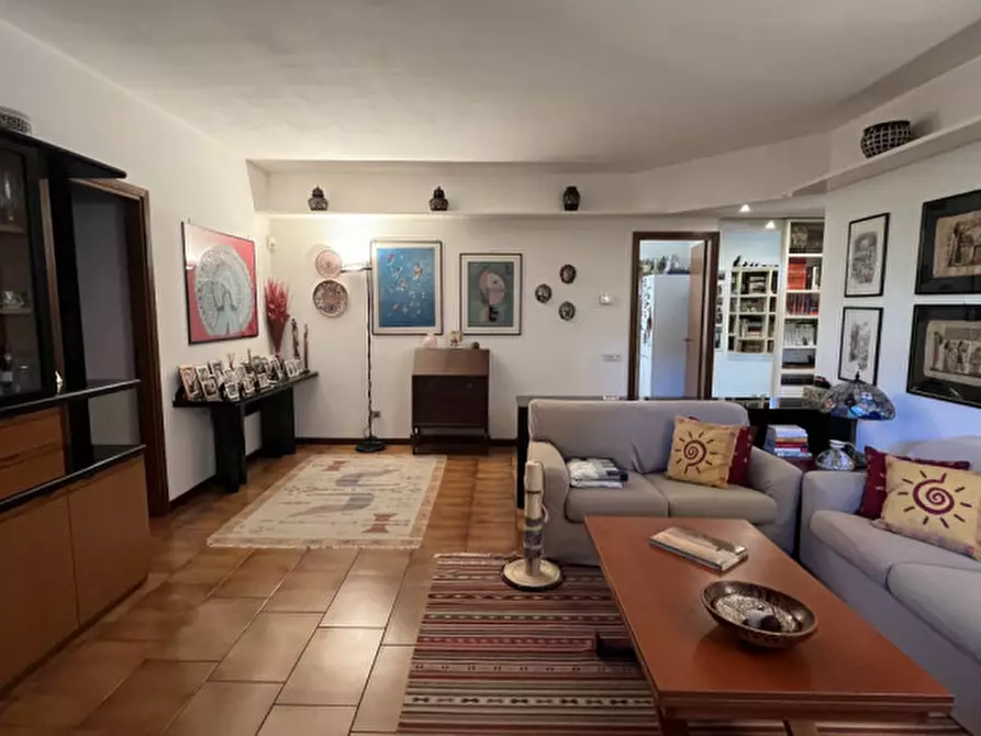 Immagine 9 di Appartamento in vendita  in Via Morandi a Buccinasco