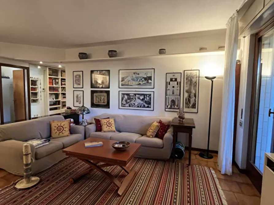 Immagine 11 di Appartamento in vendita  in Via Morandi a Buccinasco