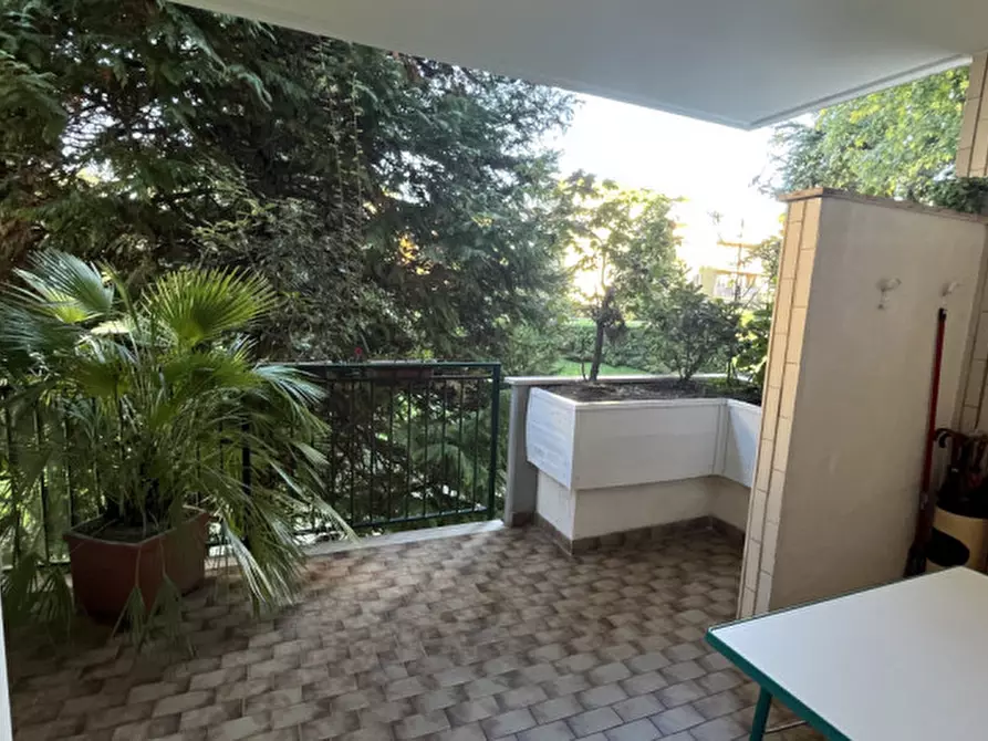 Immagine 12 di Appartamento in vendita  in Via Morandi a Buccinasco