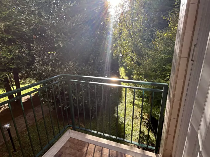 Immagine 17 di Appartamento in vendita  in Via Morandi a Buccinasco