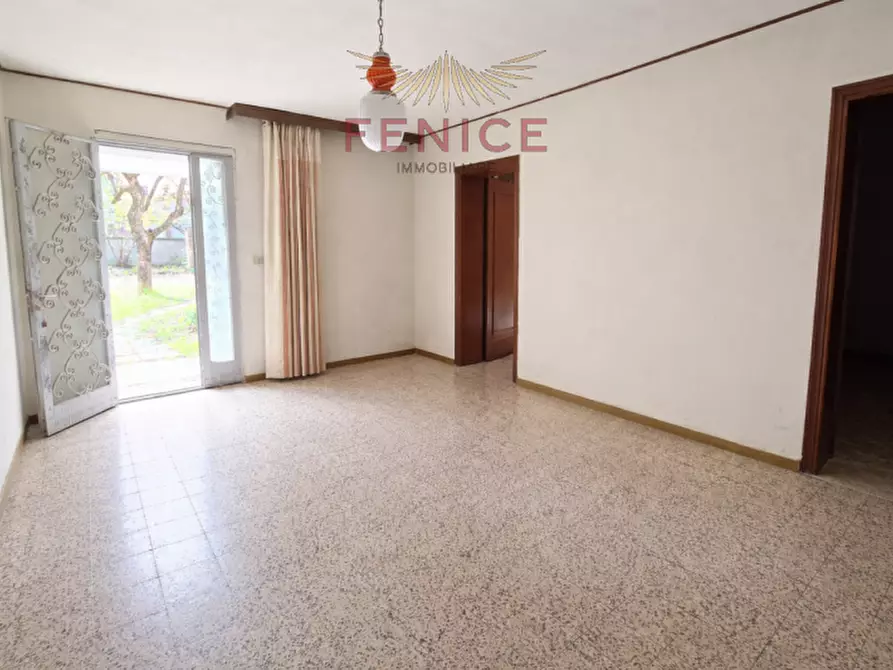 Immagine 5 di Rustico / casale in vendita  in via Solagna 35 a Trevignano