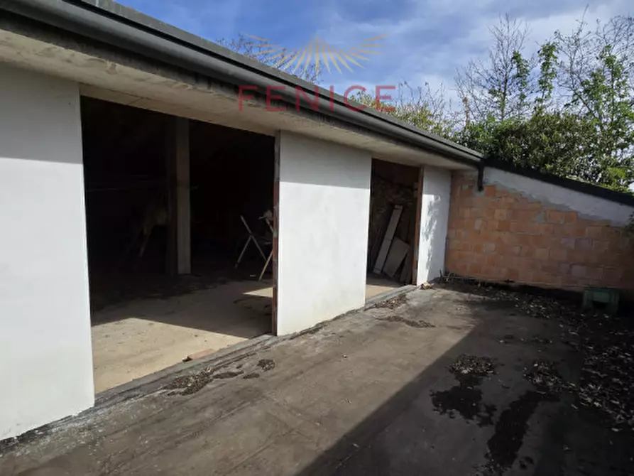 Immagine 19 di Rustico / casale in vendita  in via Solagna 35 a Trevignano
