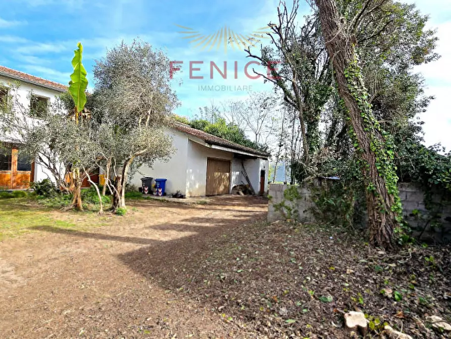 Immagine 21 di Rustico / casale in vendita  in via Solagna 35 a Trevignano