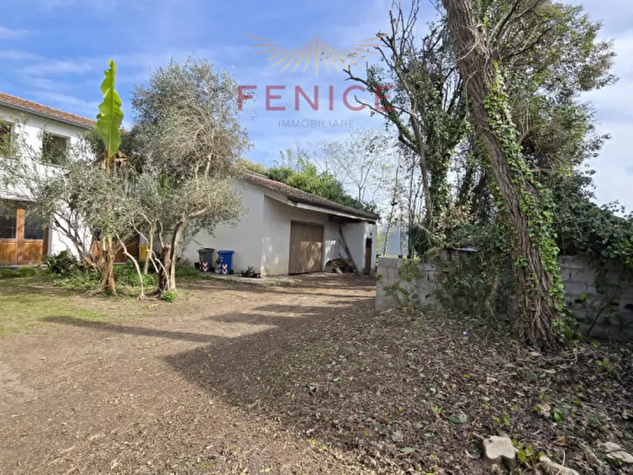 Immagine 24 di Rustico / casale in vendita  in via Solagna 35 a Trevignano