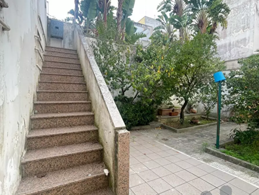 Immagine 20 di Appartamento in vendita  in Piazza Filippo Bottazzi a Lecce