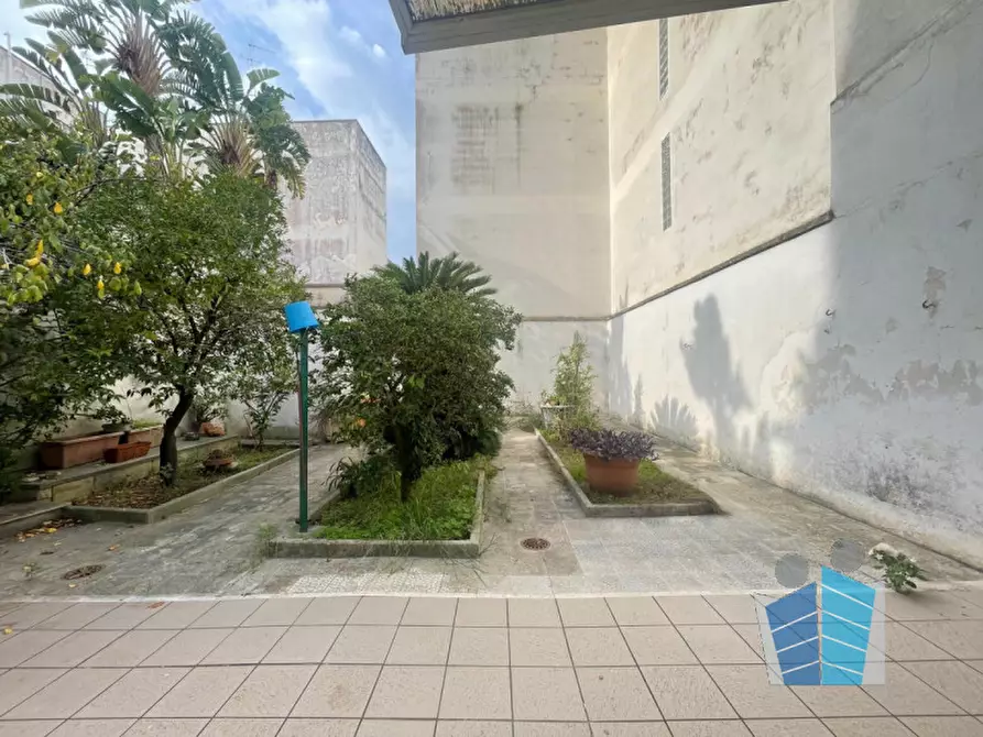 Immagine 21 di Appartamento in vendita  in Piazza Filippo Bottazzi a Lecce