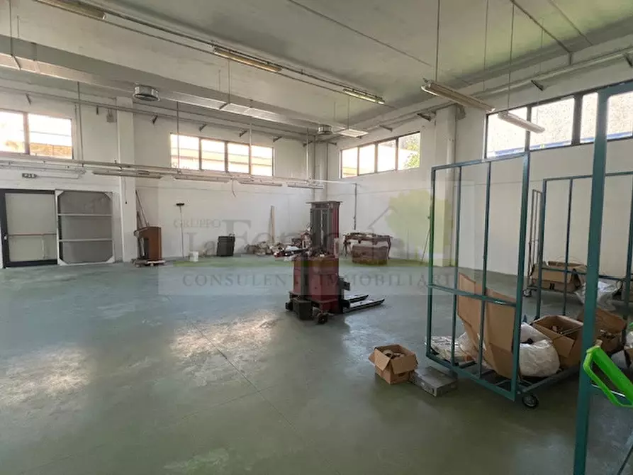 Immagine 9 di Capannone industriale in affitto  in via Mantova,37 a Castel Goffredo