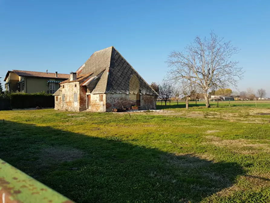 Immagine 1 di Rustico / casale in vendita  in RUSTICO STORICO BEOLO di CONSELVE RIF 513 a Conselve