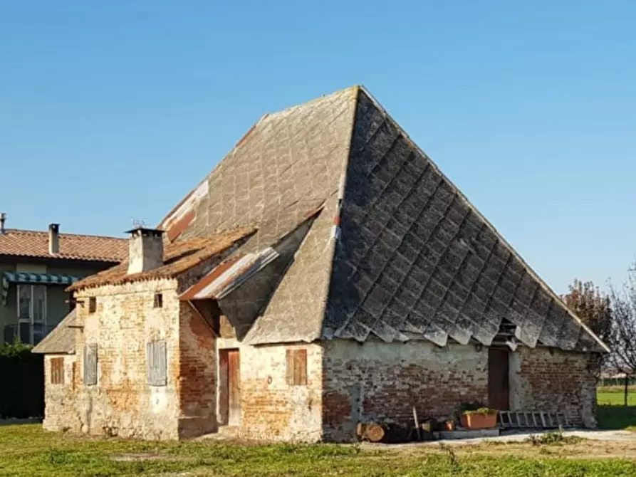 Immagine 2 di Rustico / casale in vendita  in Conselve RIF 513 a Conselve