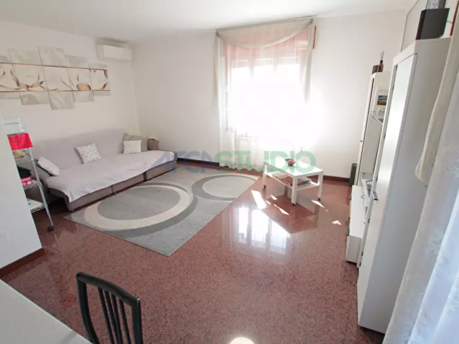 Immagine 7 di Villa in vendita  in Via Vittorio Veneto a Quinto Vicentino