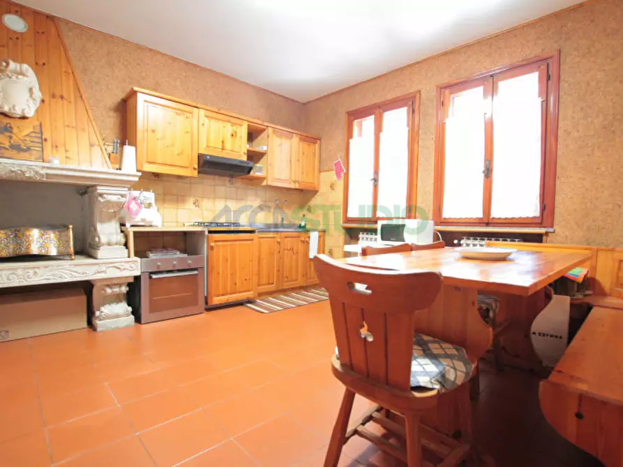 Immagine 27 di Villa in vendita  in Via Vittorio Veneto a Quinto Vicentino