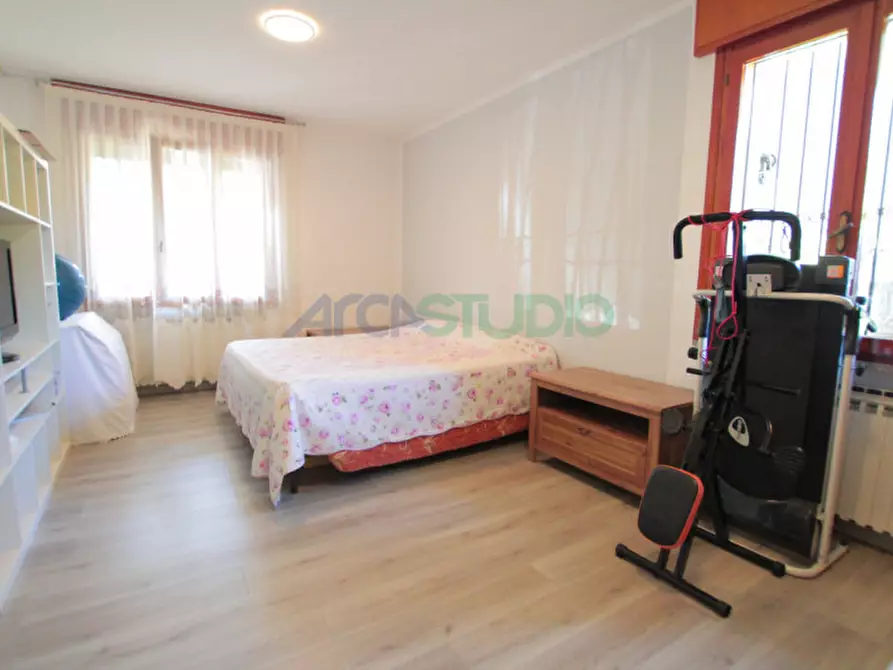 Immagine 33 di Villa in vendita  in Via Vittorio Veneto a Quinto Vicentino