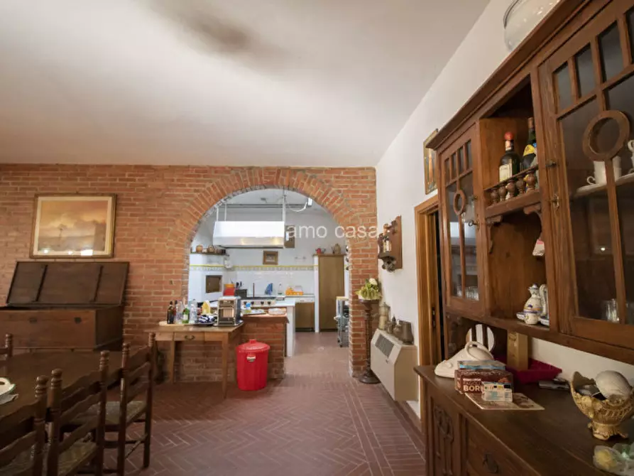 Immagine 2 di Villa in vendita  in strada vicinane celle a Vernio